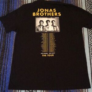 Jonas Brothers 2023 Five Albums One Night Concert Tour Tee Shirt 🦃SALE 🦃